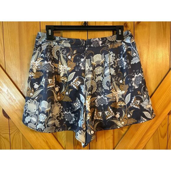 AMUSE SOCIETY MOLLUE SHORTS High Waisted Paisley Print Silky Fabric Size Medium - Picture 2 of 4